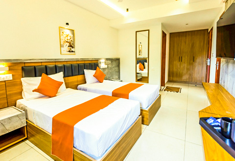 3 bed ac rooms guruvayur